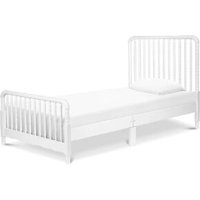 DaVinci Jenny Lind Twin-Bed with Wood Spindle Posts in White-Mattress Support Slats Included in Kuwait