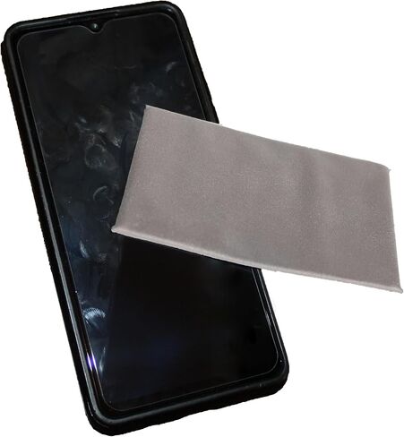 Silk Microfiber Card - Wallet Sized Screen Cleaning Card & Fingerprint Smudge Remover for All Phone, Computer, TV, and Tablet Screens (Black) in Saudi Arabia