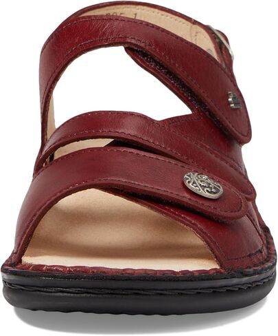 حذاء Finn Comfort النسائي سهل الارتداء in Kuwait