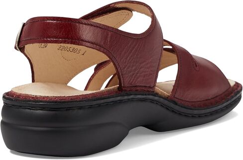 حذاء Finn Comfort النسائي سهل الارتداء in Kuwait