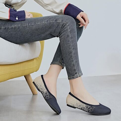 اتايوي حذاء مسطح عريض للنساء - حذاء صيفي مدبب بحزام على شكل حرف T قابل للتعديل. in Kuwait