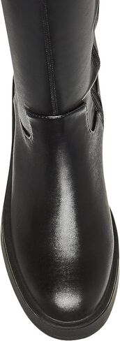 Steve Madden Ankerr in Saudi Arabia