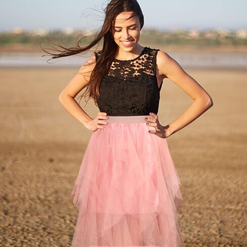 تنورة توتو وردية بخصر مرن من التول تنورة متوسطة الطول ذات طبقات مكشكشة فستان طويل من التول للفتيات والنساء والبالغات in Kuwait