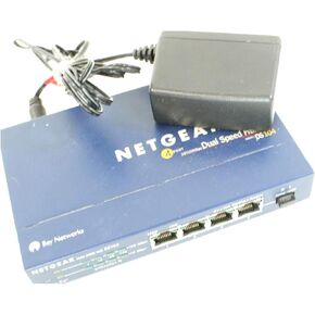 Netgear DS104 4-Port 10/100 Dual Speed Hub with Uplink Button