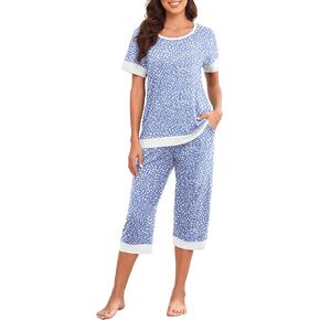 PrinStory Women's Pajama Set Short Sleeve Shirt and Capri Pants Sleepwear Pjs Sets Lounge Set