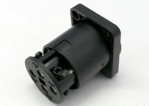 (2) حامل لوحة أنثى Neutrik NL4MP-ST مزود بأربعة أقطاب مع أطراف توصيل لولبية in Kuwait