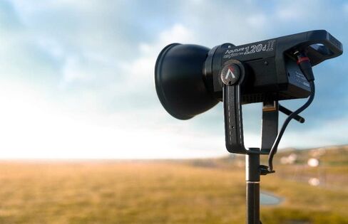 Aputure Light Storm LS C120d II COB 120D Mark 2 + Fresnel Mount 180W 5500K LED Continuous Video Light CRI96+ TLCI97+ Bowens Mount,The Ultimate Upgrade,Support DMX,5 Pre-Programmed Lighting Effects in Saudi Arabia