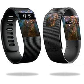 غلاف MightySkins متوافق مع ملصق Fitbit Charge Cover Skins لساعة Eagle Nebula
