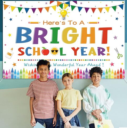 لافتة خلفية للعام الدراسي المشرق للعودة إلى المدرسة، خلفية تصوير فوتوغرافي لليوم الأول من المدرسة، لافتة للأطفال في الفصل الدراسي للعودة إلى المدرسة، ديكور خلفية لحفلات الصور، دعامات بيضاء in Kuwait