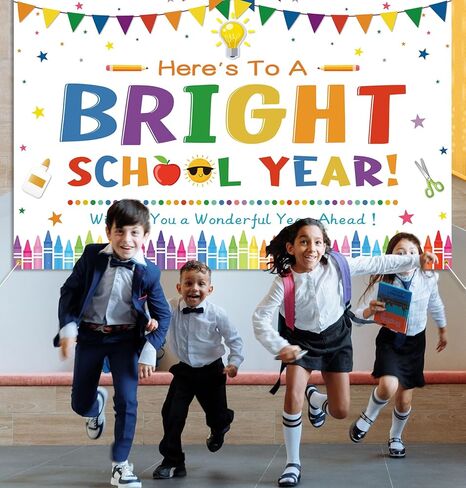 لافتة خلفية للعام الدراسي المشرق للعودة إلى المدرسة، خلفية تصوير فوتوغرافي لليوم الأول من المدرسة، لافتة للأطفال في الفصل الدراسي للعودة إلى المدرسة، ديكور خلفية لحفلات الصور، دعامات بيضاء in Kuwait