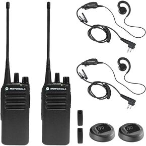 2 x Motorola CP100D راديو تناظري UHF محمول ثنائي الاتجاه، 16 قناة، 4 وات (403-480 ميجاهرتز) + 2 × سماعة أذن Motorola HKLN4604 PTT - عبوتان مع حزمة ميكروفون