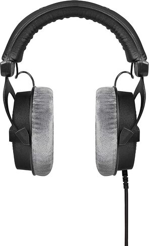 مجموعة سماعات الرأس Beyerdynamic DT 990 Pro 250 Ohm Open-Back Studio Mixing - تتضمن - حافظة ناعمة، ومقسم سماعة الرأس، والمزيد in Saudi Arabia