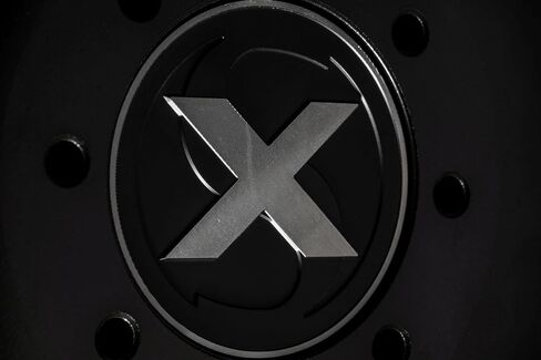KICKER 49L7X81 8" SoloX L7X Dual 1-Ohm Subwoofer | Flagship Square Woofer Built for Extreme Bass, Competition-Grade Output, Low Impedance Wiring for High-Power Amps in Kuwait