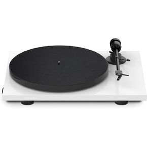 Pro-Ject E1 Phono, Plug & Play Entry Level Record Player with Built-in switchable Phono Stage and 33/45 Electronic Speed Switch (Black)