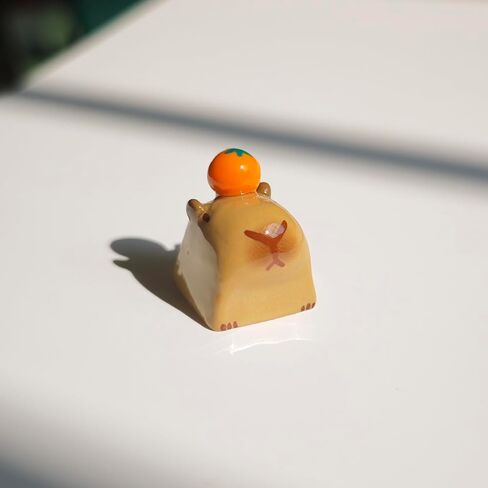 Cartoon Capybara Keycap، مخصص ثلاثي الأبعاد مصنوع يدويًا من الطين ESC Keycap، أغطية مفاتيح لطيفة مخصصة لأغطية المفاتيح البديلة للوحة مفاتيح الألعاب الميكانيكية Cherry MX (برتقالي Capybara) in Kuwait