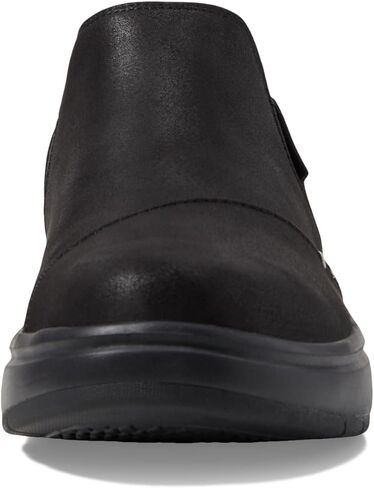 حذاء Bobs Skipper Wave-Stay Snug Loafer للسيدات من Skechers in Kuwait