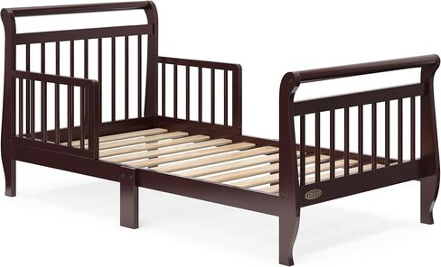 سرير Graco Classic Sleigh للأطفال الصغار (طبيعي) - يشتمل على قضبان سرير للأطفال الصغار، ويناسب سرير الأطفال ذو الحجم القياسي وفراش سرير الأطفال الصغار، وهو طراز تقليدي لغرفة نوم الأطفال in Saudi Arabia