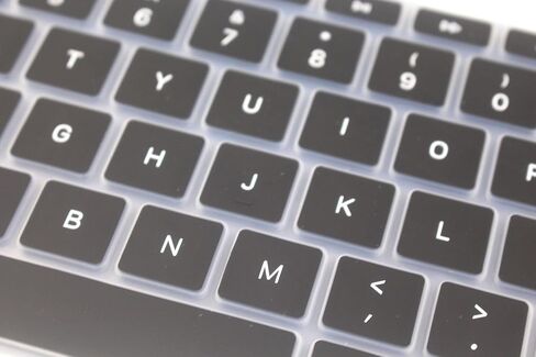 غطاء لوحة مفاتيح من السيليكون متوافق مع 2024 Apple iPad Pro 13 بوصة M4 Chip A2925 A2926 Magic Keyboard، تخطيط لوحة المفاتيح الأمريكية (أبيض) in Kuwait