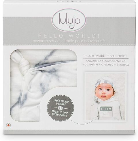 lulujo Birth Announcement Hat & Swaddle Blanket Set| Unisex Softest Bamboo Muslin Baby Swaddle Blanket| Receiving Blanket | 47in x 47in| Bamboo Knot Hat | Hello! Birth Announcement Sticker Blueberries in Saudi Arabia