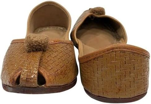 Gold Zari Punjabi Jutti for Women's Soft Flat Ethnic Handmade Girls Juti Traditional Jooti Wedding Indian Shoes in Saudi Arabia