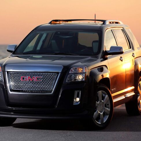 هوائي، متوافق مع جميع موديلات شاحنات Chevy & GMC - يناسب أي سيارة شيفروليه سيلفرادو، أو شيفروليه كولورادو، أو جي إم سي سييرا أو دينالي (أحمر) in Kuwait