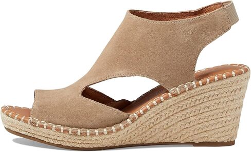 صندل نسائي من Gentle Souls من Kenneth Cole Cody Espadrille Wedge in Kuwait