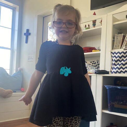 TalkTools Sensory Chew Necklace - Teething and Biting Chewelry for Kids & Adults with ADHD, Autism - Anxiety Relief Chewing Pendant - Safe and Durable Chew Necklace (Green, Turret Shell) in Saudi Arabia