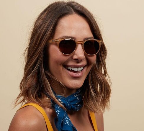 Peepers by PeeperSpecs Boho Reading, Bifocal and Polarized Sunglasses Round, Amber, 2.50 + 2.5 in Saudi Arabia
