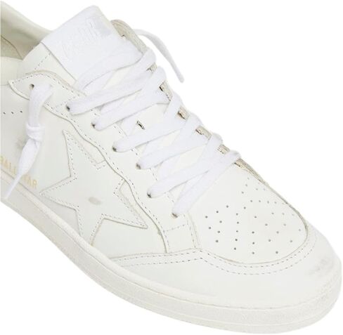حذاء رياضي نسائي من Golden Goose Ballstar Leather Upper and Star Fashion (أبيض بصري، نظام مقاسات الأحذية الأمريكية، للبالغين، للنساء، رقمي، متوسط، 7) in Kuwait