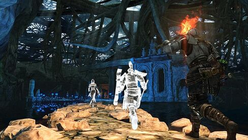 Dark Souls II: Scholar of the First Sin (PS4) in Saudi Arabia