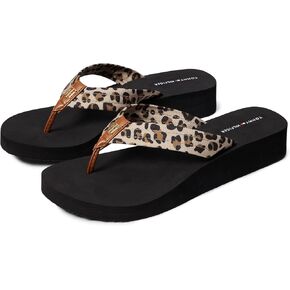 Tommy Hilfiger Women's Rath 2