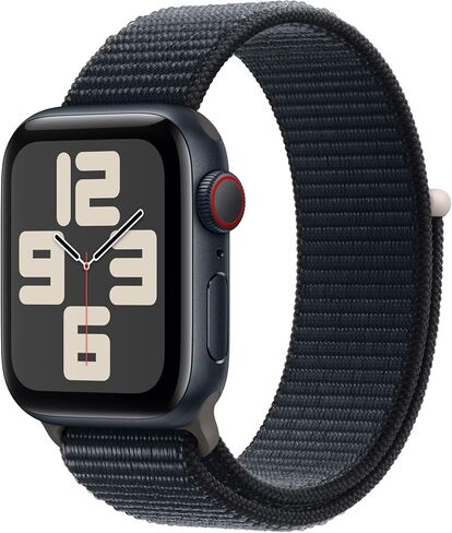 Apple Watch SE الجيل الثاني مقاس 40 ملم بنظام تحديد المواقع العالمي + هيكل من الألومنيوم لشبكة الهاتف الخلوي - حزام رياضي منتصف الليل (متجدد) in Saudi Arabia