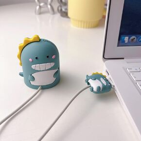 3D Charger Stand for Apple Watch, TOSPANIA Silicone Desk Stand Holder for iWatch, Charging Station Dock Holder Compatible with All Apple Watch Series (Not Include Charger) (Black Bear)