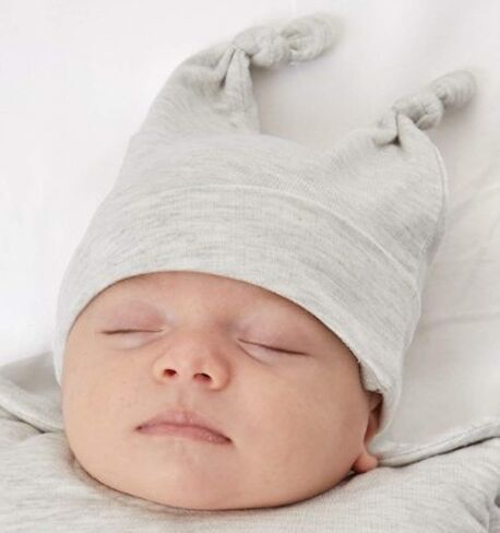 قبعة GUNAMUNA فائقة النعومة بعقدة مزدوجة قابلة للتعديل للأطفال حديثي الولادة، من عمر 0 ​​إلى 3 أشهر in Kuwait