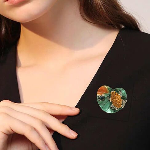 Rhinestone Frog Animal Brooch Pin for Women Girls Gold Plated Yellow Green Crystal Fashion Creative Green Heart Lotus Leaf Brooches Lapel Pins Cute Halloween Spring Party Statement Jewelry Dainty Gift Souvenir in Saudi Arabia