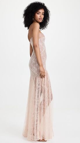 Retrofête Women's Nicole Lace Dress in Kuwait