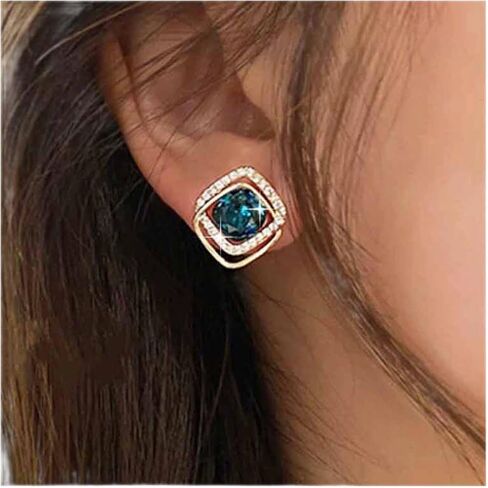 Vintage Crystal Onyx Earrings Rhinestone Square Stud Earrings Black Onyx Square Earrings Square Geometric Earrings Jewelry for Women and Girls (Black) in Saudi Arabia