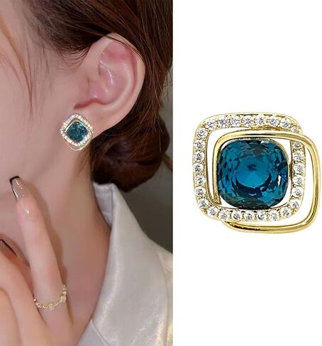 Vintage Crystal Onyx Earrings Rhinestone Square Stud Earrings Black Onyx Square Earrings Square Geometric Earrings Jewelry for Women and Girls (Black) in Saudi Arabia