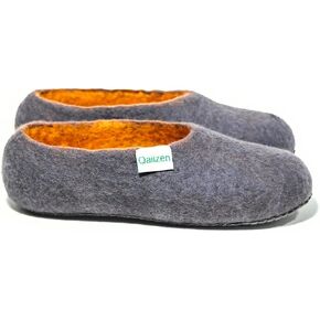 شباشب منزلية مصنوعة يدويًا من صوف المرينو الملبد المريح/للجنسين للرجال والنساء، طبيعية دافئة وناعمة ومريحة لجميع المواسم، رمادي، 5 UK in Kuwait