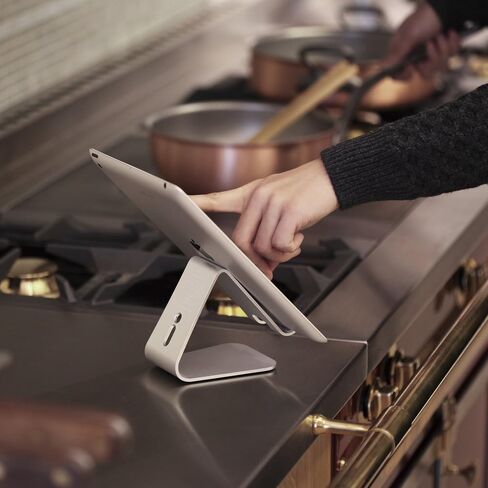 حامل Elago P2 لأجهزة iPad والكمبيوتر اللوحي in Kuwait