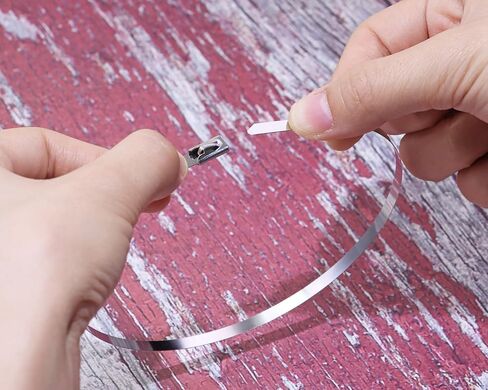 304 Stainless Steel Cable Ties Heavy Duty Self-locking Metal Zip Ties for Chain Link Fence Vehicles Exhaust Wrap Pipes Heat Shields Outdoor Applications, 50Pcs (0.18 x 4 Inch, Black) in Saudi Arabia