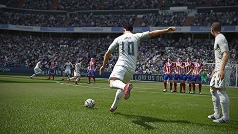 FIFA 16 - الإصدار القياسي - Xbox One (متجدد) in Saudi Arabia