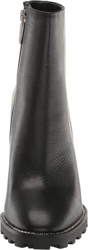 حذاء KARL LAGERFELD PARIS النسائي المصنوع من الجلد مع سحاب ونعل عريض in Kuwait