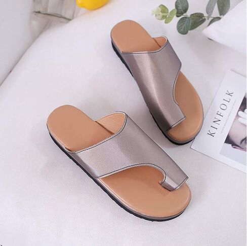 صنادل نسائية ذات نعل سميك، شباشب ذات نعل سميك لتقويم العظام، أحذية صيفية in Kuwait