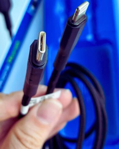 Fast Charging Lighting Cable 30W Lighting Cable 3A Zine Alloy Nylon Braided - for iPhone 14/14 Pro/14 Pro Max, Macbook, iPad, iPhone 11, 12, 13, 10, 8, 7, iPhone SE - 4 Feet in Saudi Arabia