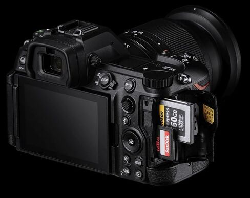 كاميرا Nikon Z6III بدون مرآة مع مجموعة عدسات مقاس 24-120 مم مع عدسة NIKKOR Z MC مقاس 105 مم f/2.8 VR S ماكرو + بطاقة ذاكرة UHS-II SDXC سعة 64 جيجابايت + طقم تنظيف + حقيبة كامارا + ملحقات (متجددة) in Saudi Arabia