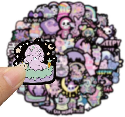 ملصقات على الطراز القوطي الأرجواني لزجاجات المياه 56 قطعة، ملصقات شبابية لطيفة ومقاومة للماء وجميلة وعصرية، مناسبة للأكواب والهواتف والدراجات والقيثارات وحقائب السفر والفينيل. in Kuwait