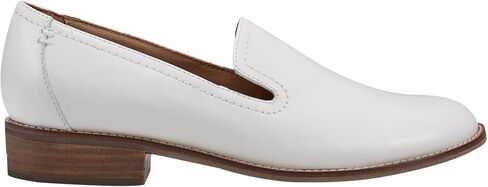 Earth Women's, Edna Loafer in Saudi Arabia