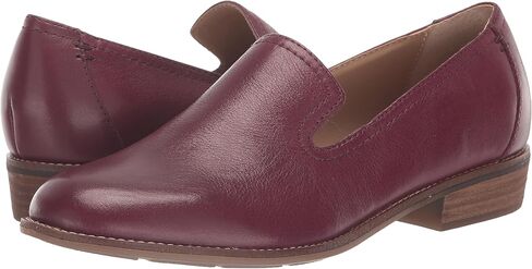 Earth Women's, Edna Loafer in Saudi Arabia