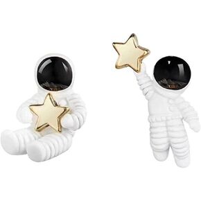 MALOYANVE Astronaut Star Stud Earrings for Women Girls Creative Cartoon Asymmetric Spaceman Star Earring Hypoallergenic Jewelry
